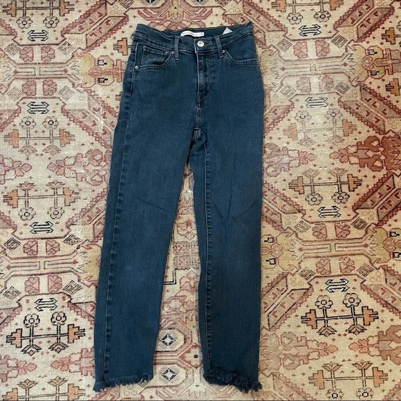 Levi’s 724 high rise straight size 24 - Picture 4 of 9